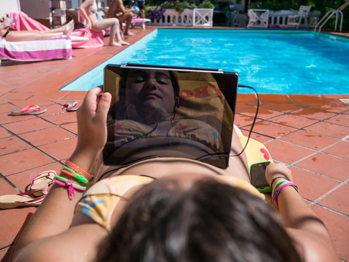 Hotel Apis Rimini Eksteriør bilde