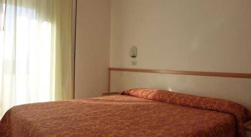 Hotel Apis Rimini Eksteriør bilde