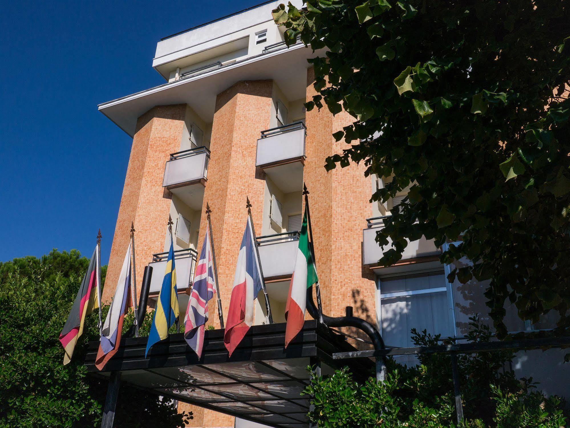 Hotel Apis Rimini Eksteriør bilde